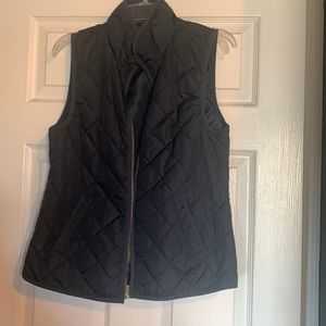 Old navy navy puffer vest